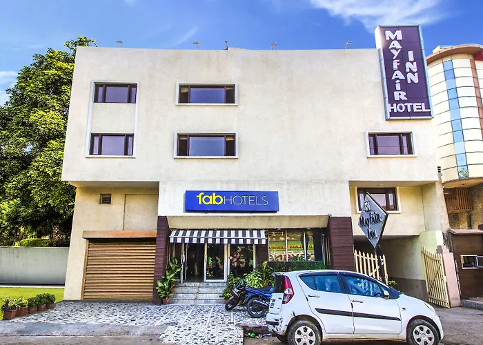 Fabhotel Mayfair Inn Kanpur Railway Station