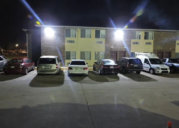Baymont By Wyndham Bowling Green
