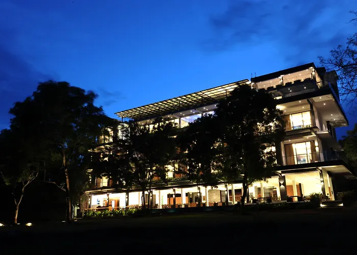 The Lake Forest Hotel Anuradhapura