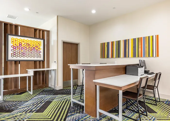 Holiday Inn Express & Suites - San Jose Silicon Valley By Ihg