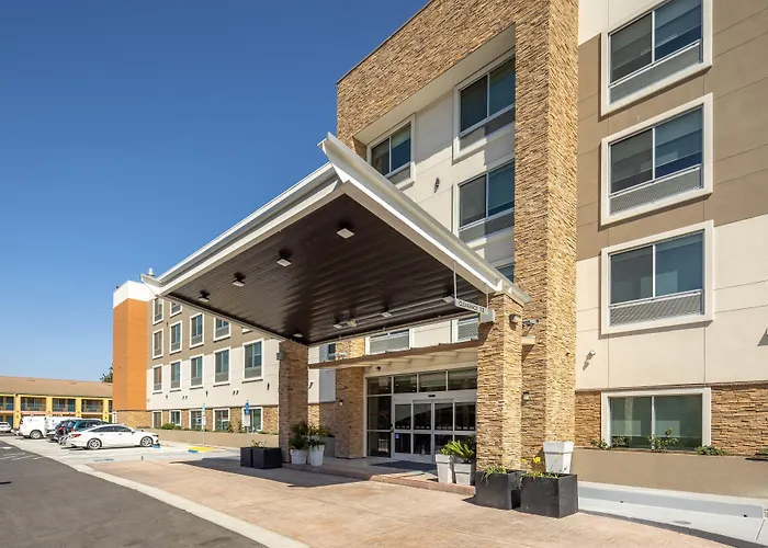 Holiday Inn Express & Suites - San Jose Silicon Valley By Ihg
