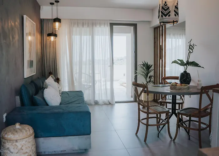 Pignolia Suites - Adults Only Ierápetra