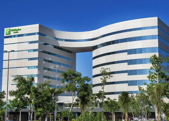 Holiday Inn & Suites - Merida La Isla By Ihg