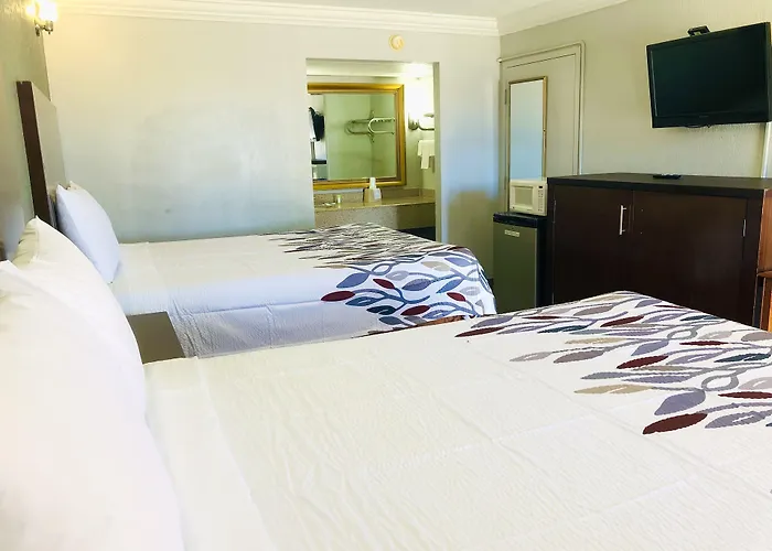 Budget Inn And Suites Crowley