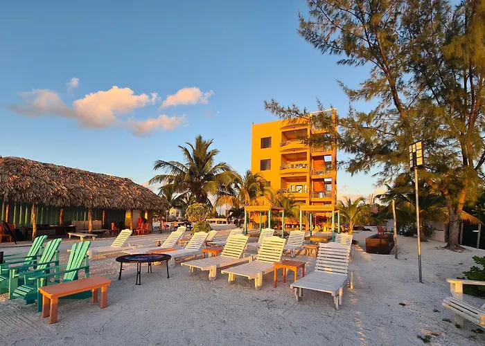Bay Towers Aparthotel Caye Caulker
