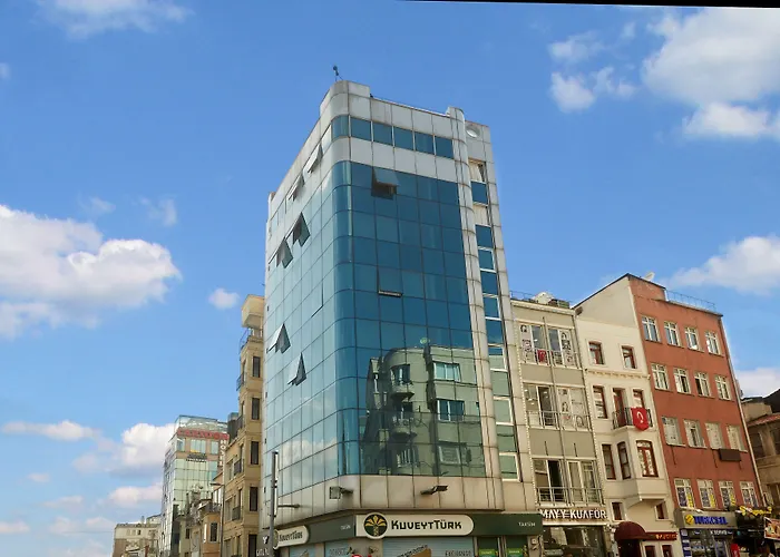 Kartal Palace Taksim Square FAMİLY HOTEL İstanbul