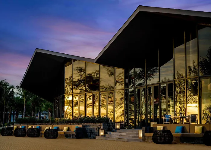 Crowne Plaza Phu Quoc Starbay By Ihg Hotel