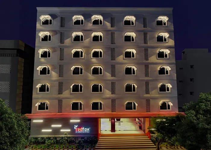 Red Fox By Lemon Tree Hotels, Vijayawāda