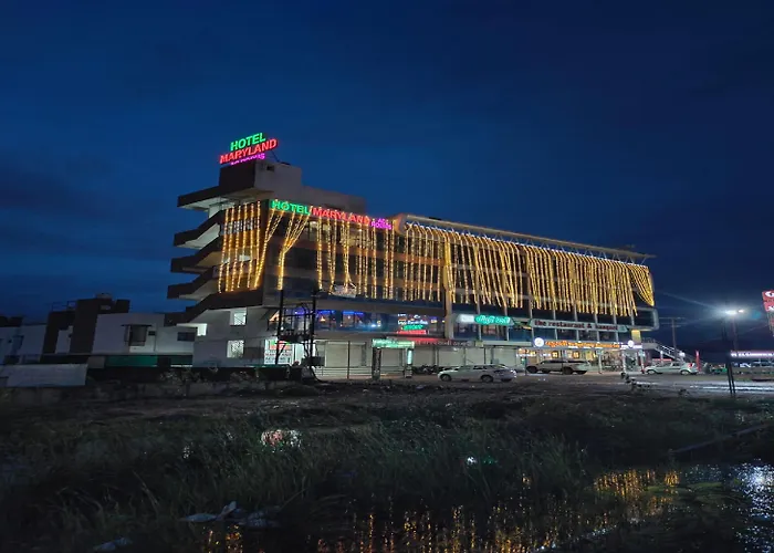 Hotel Maryland By Sky Stays Vadodara