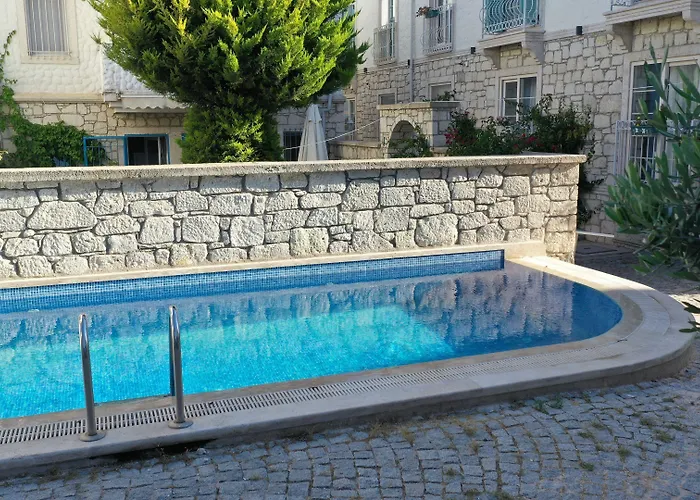 Neva Hotel Alacati Ciftlikkoyu