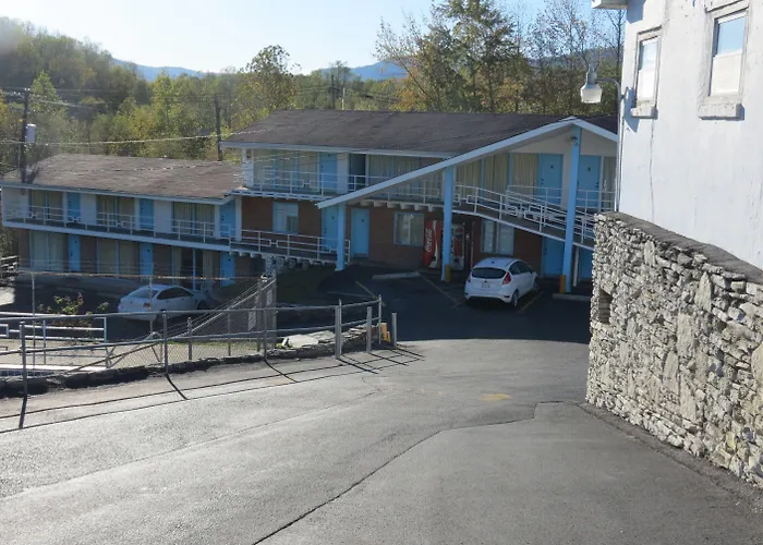 Boone Trail Inn Middlesboro