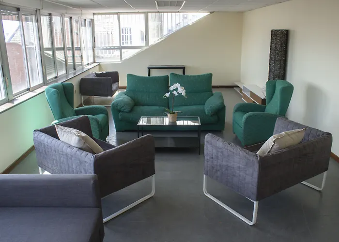 Residencia 12 Octubre Bed & Breakfast Madrid