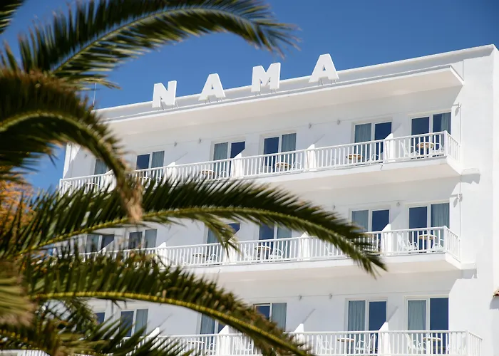 Nama Hotel Tinos