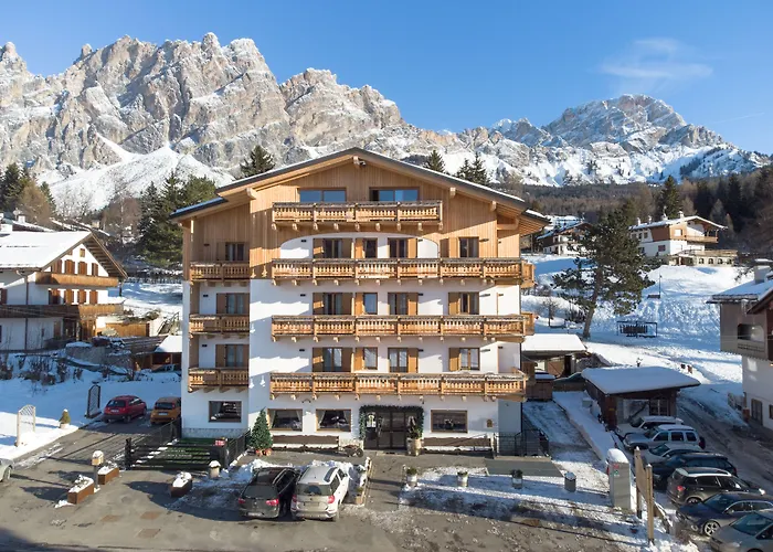 Camina Suite And Spa Cortina d'Ampezzo