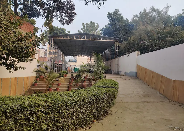 Hotel Krishan Kanhiya Jaunpur