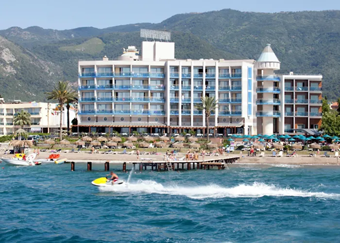 Faustina Hotel & Spa Güzelçamlı