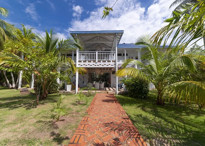 Quinta Del Mar Tintipan Hotel Isla Mucura