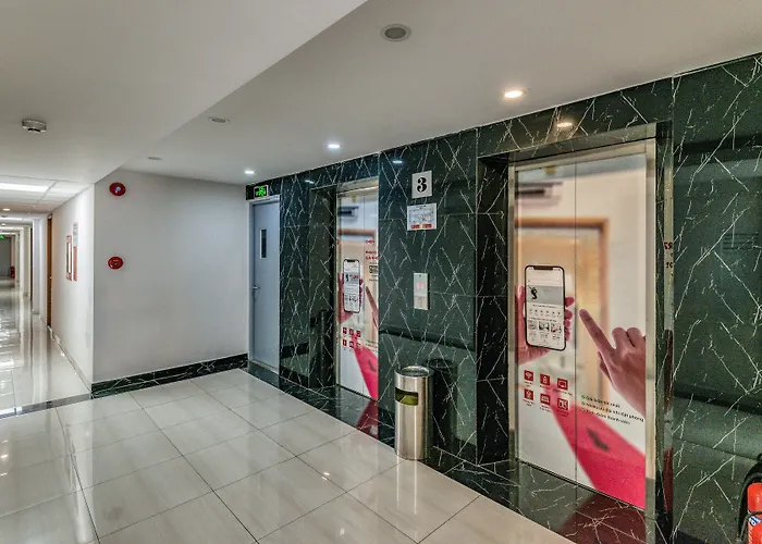 Cherry Hotel And Apartment Ho Chi Minh City