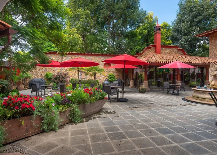 Hotel Boutique Casa Colorada Pátzcuaro