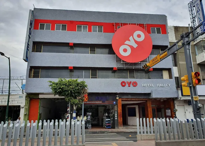 Oyo Hotel Halley León