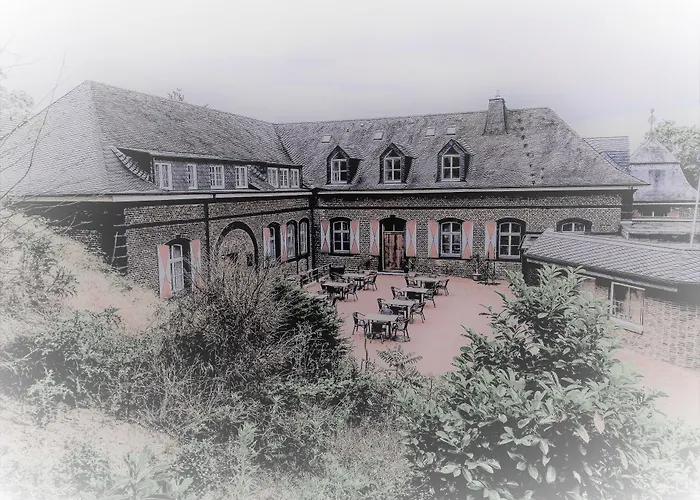 Hotel Burg Wassenberg