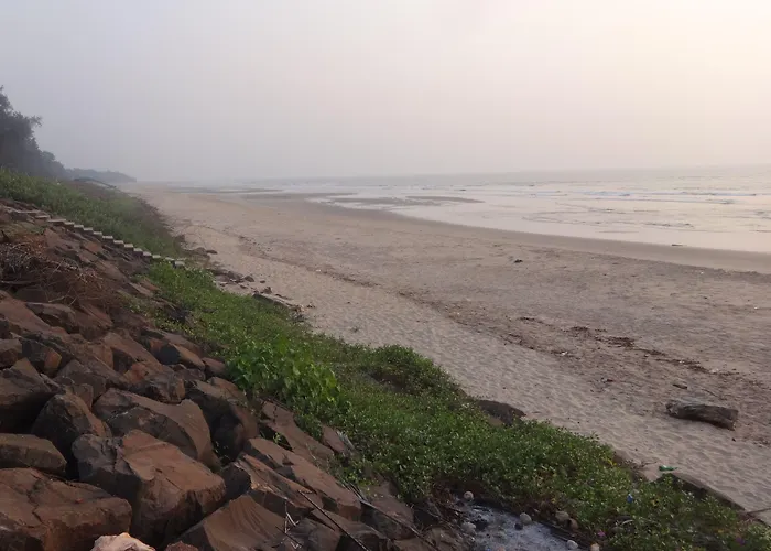Gk Beach Resort Malvan