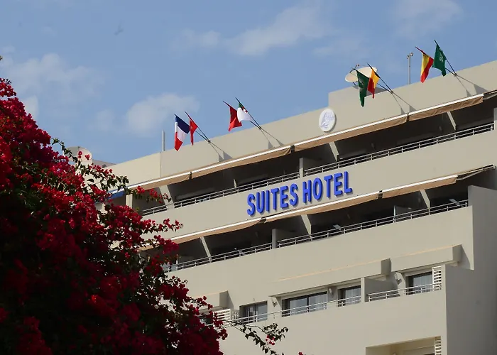 Le Yacht Suites Hotel Casa Blanca
