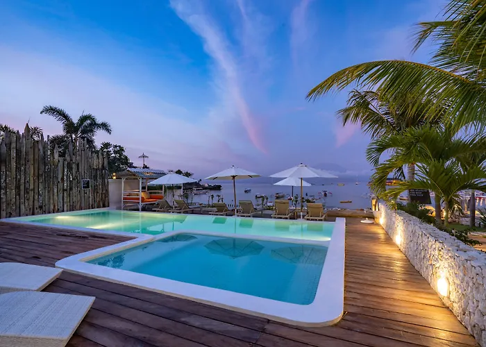 Paus Putih Hotel Nusa Lembongan 