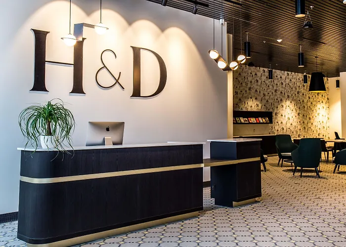 Hew & Draw Hotel Corner Brook