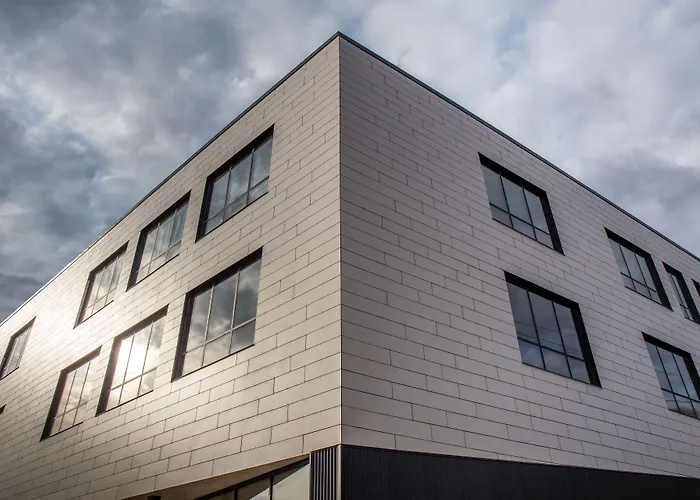 Hew & Draw Hotel Corner Brook