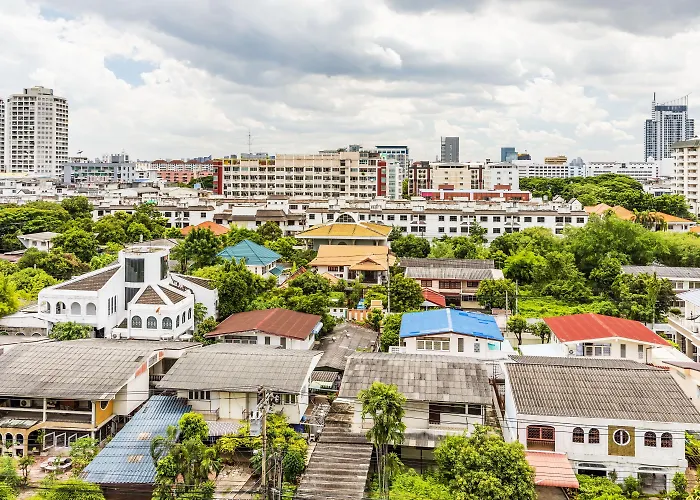 โรงแรม ลิโวเทล เอ็กซ์เพรส รามคำแหง 50 กรุงเทพ - ไม่มีที่จอดรถ กรุงเทพมหานคร