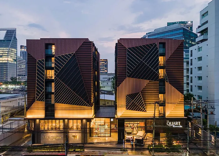 Hotel The Quart Ruamrudee By Uhg Bangkok