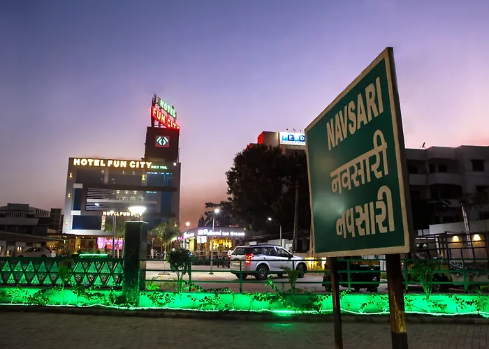 Hotel Fun City Navsari