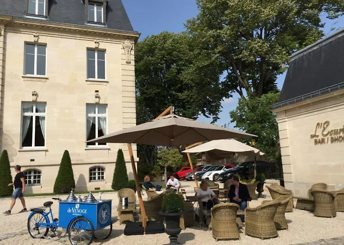 Les Suites Du Champagne De Venoge Epernay