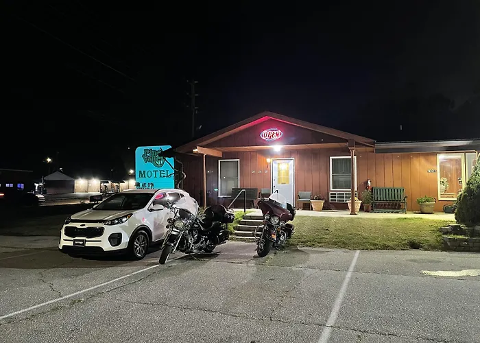 Pine Valley Motel Spruce Pine