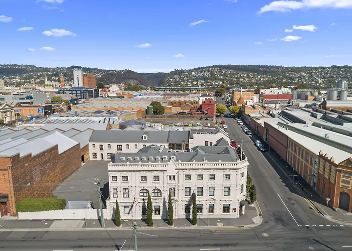 City Park Grand Hotel Launceston