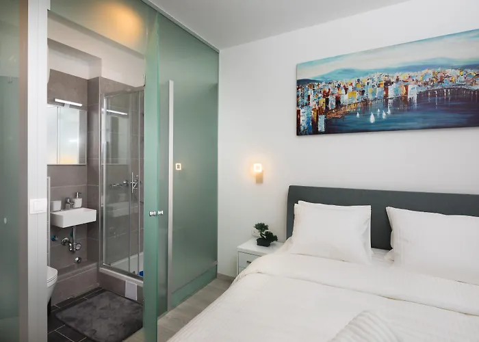 Luxury Studios & Rooms Seven Split