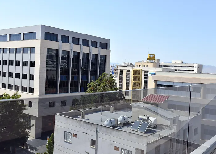 Baz Tower Apart otel Lefkoşa
