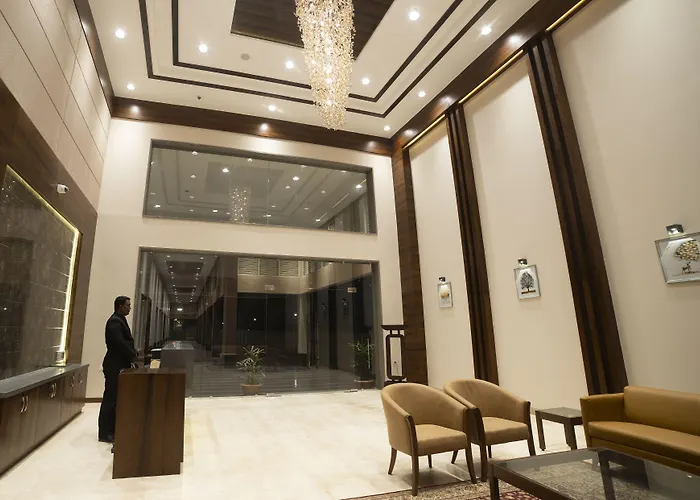 Hotel Rajhans Abhinandan Bhopal