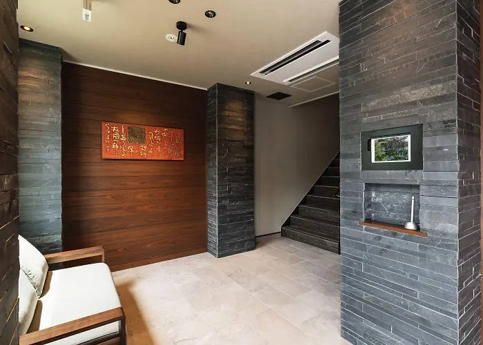 Grand Base Iolani Aparthotel Beppu