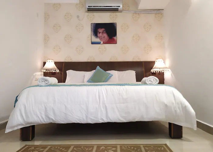 Aum Hotel Puttaparthi