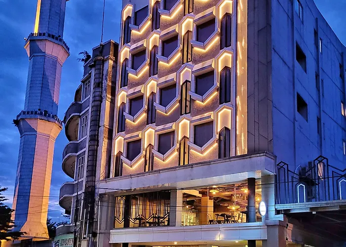 Hotel 88 Alun Alun Bandung By Wh