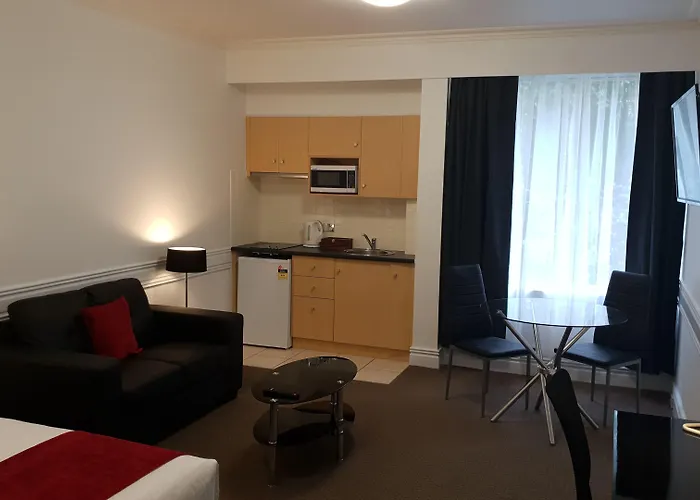 Melbourne Kew Central Apartments Official