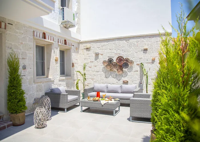 Bellapais 58 Luxury Çeşme Otel