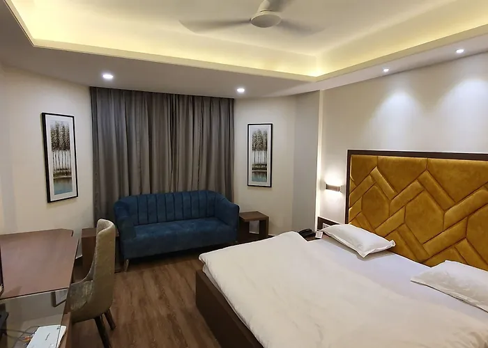 Hotel Ajanta Palace Ratlam