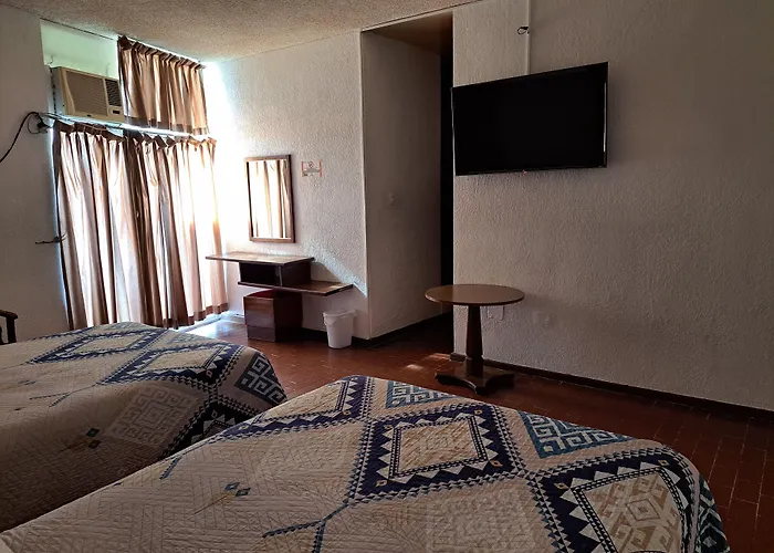 Hotel Plaza Real de la Paz