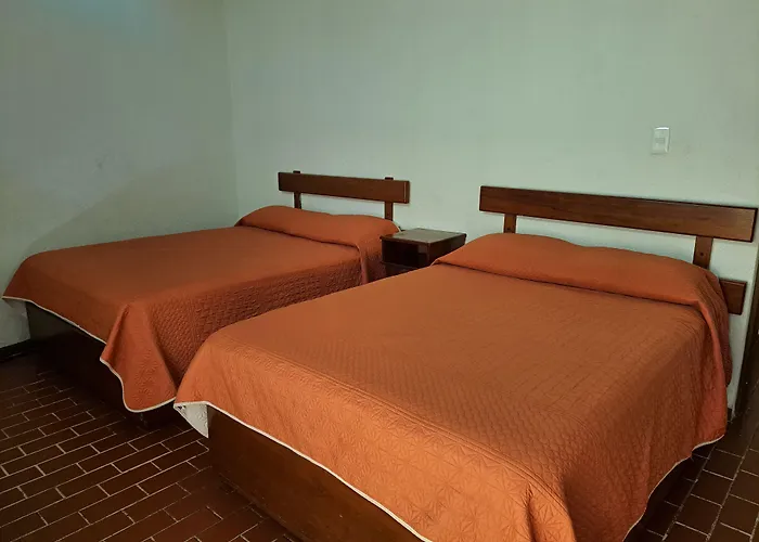 Hotel Plaza Real de la Paz