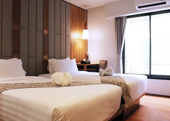 Lanna Thaphae Hotel เชียงใหม่