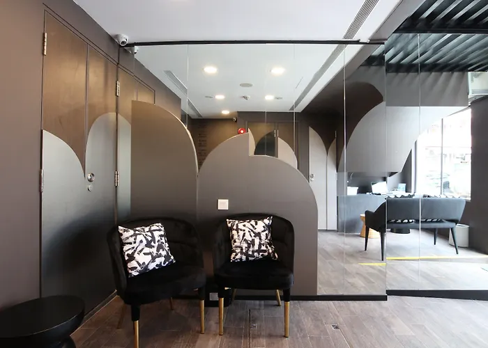 St Signature Bugis Beach, Dayuse, 5 Hours, 9Am-2Pm Singapour