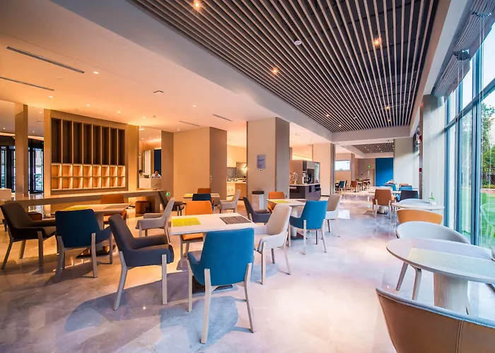 Holiday Inn Express Kunming West By Ihg